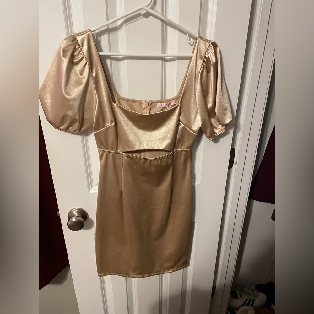 Blue blush champagne square neck body con